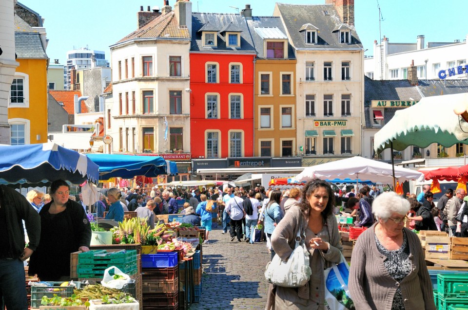 Enjoy the colourful markets in Boulogne-sur-Mer