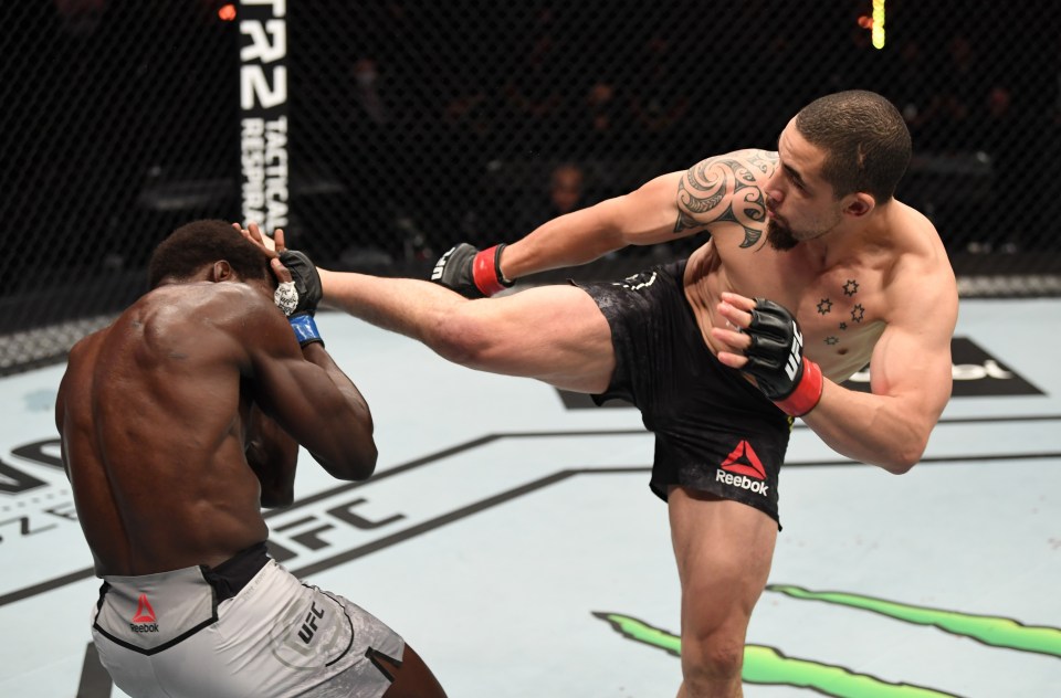 Former UFC middleweight champ Robert Whittaker caught a staph infection in 2018