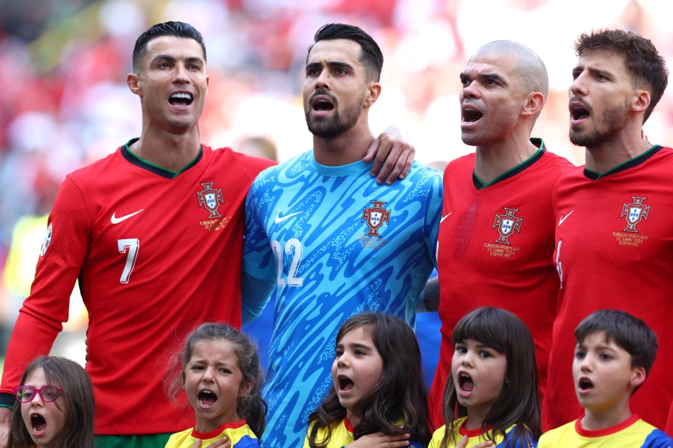 Cristiano Ronaldo, Diogo Costa, Pepe and Ruben Dias proudly singing their anthem