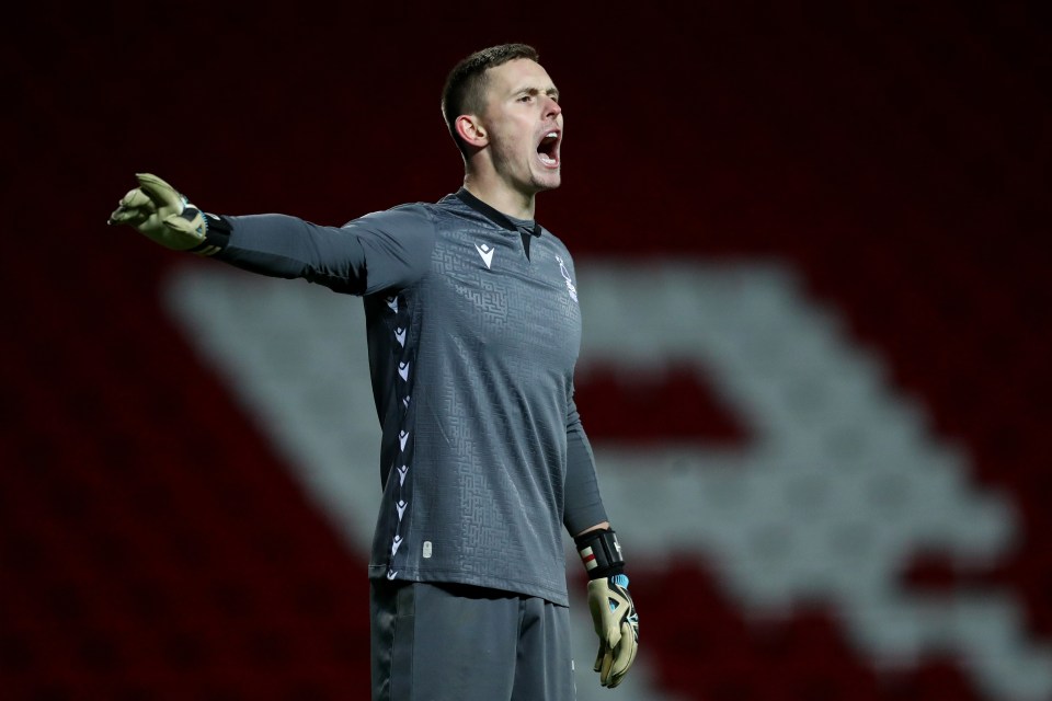 Dean Henderson in action for Nottingham Forest