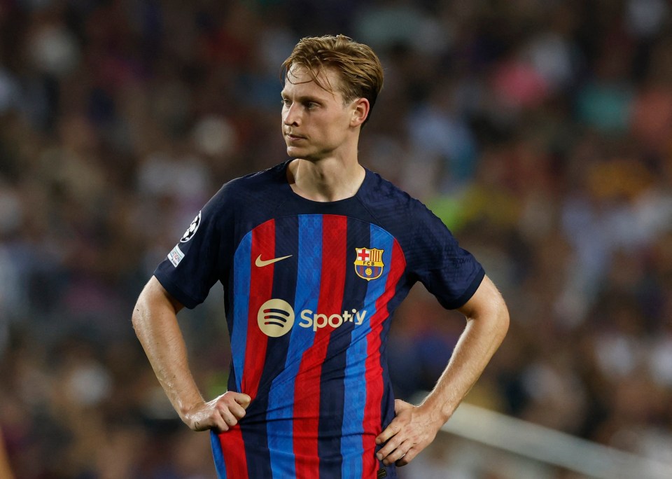 Sharpe says that Frenkie de Jong would be 'unreal' for the Red Devils