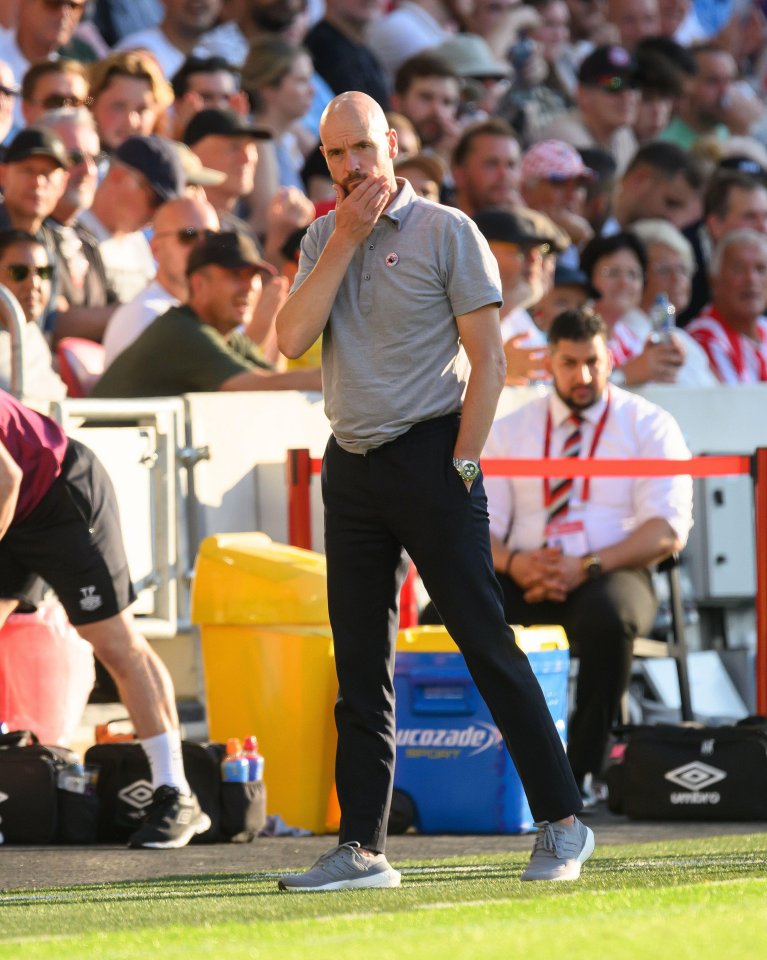 Ten Hag hit back at the star for his complaints