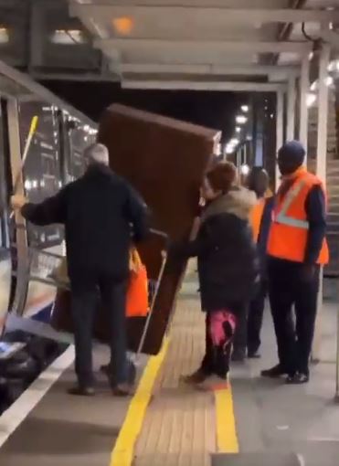 Some viewers were quick to question why the attempt was allowed while train staff stood by