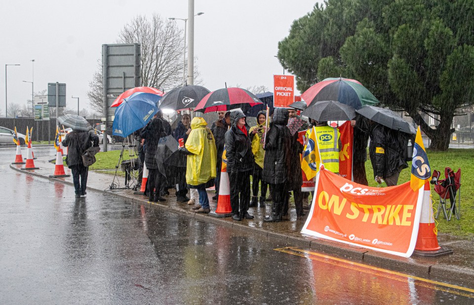 PCS Union Members on picket line outside Heathrow