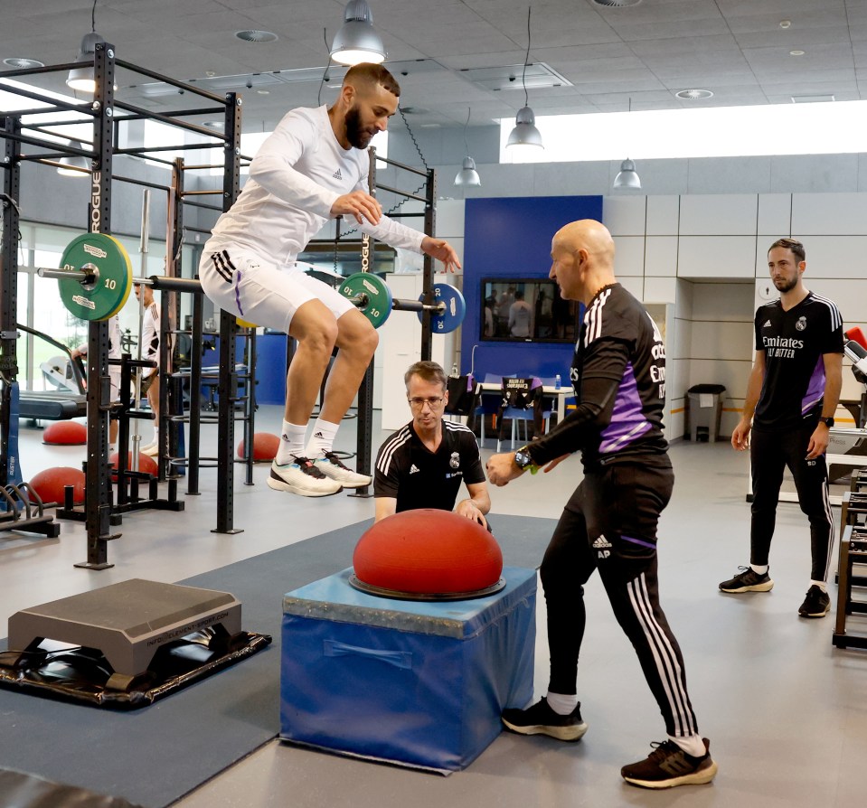 Karim Benzema is training with Real Madrid