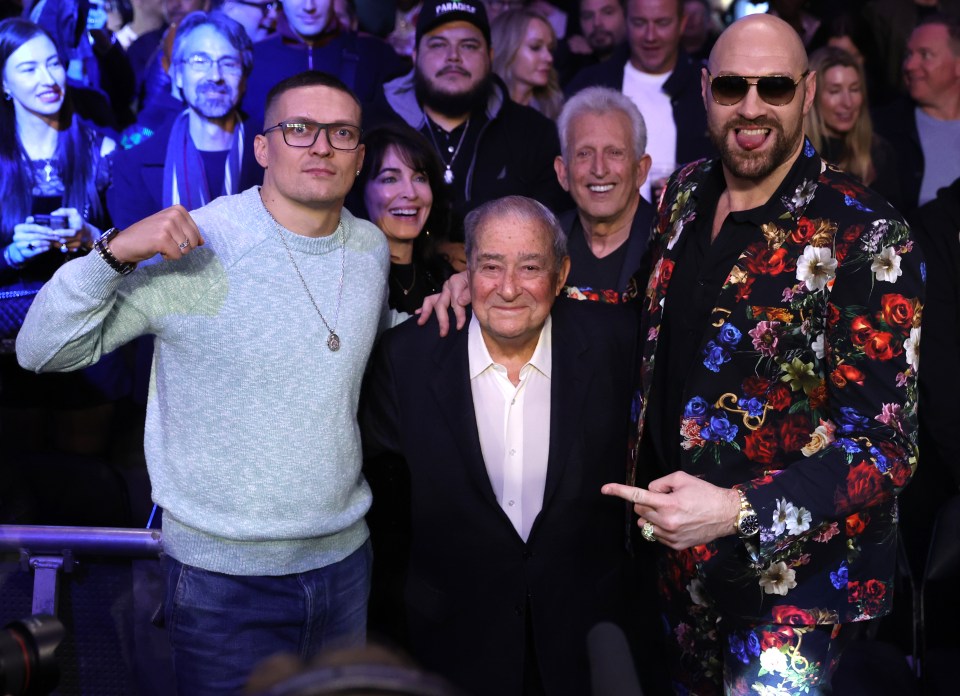 Oleksandr Usyk and Tyson Fury are closing in on an blockbuster undisputed title fight