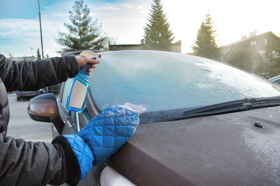 There are four steps to defrost your car according to science