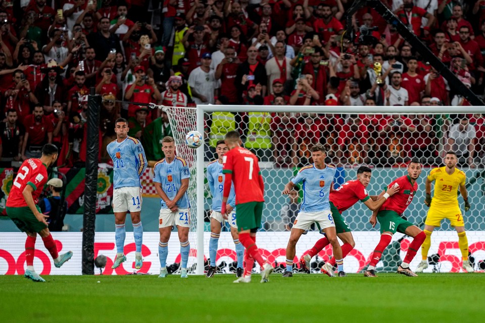 Achraf Hakimi went just over with a free-kick