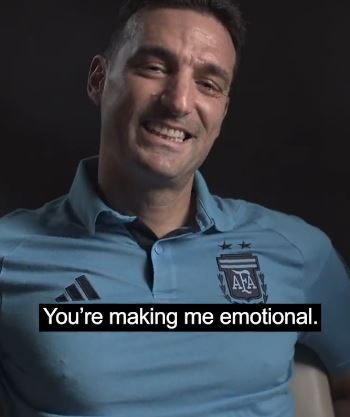 Lionel Scaloni welled up during an interview