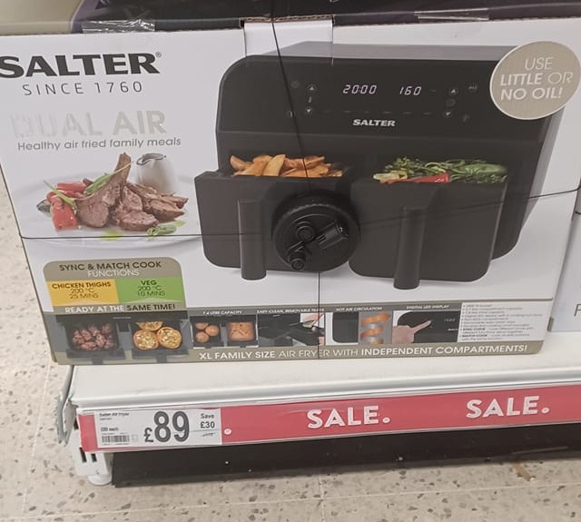 Shoppers have been rushing to buy this air fryer dupe from Asda