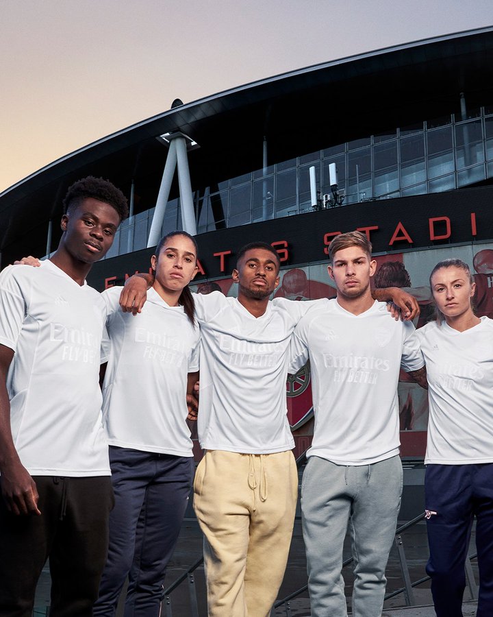 Arsenal will wear their white shirts against Oxford United in the FA Cup