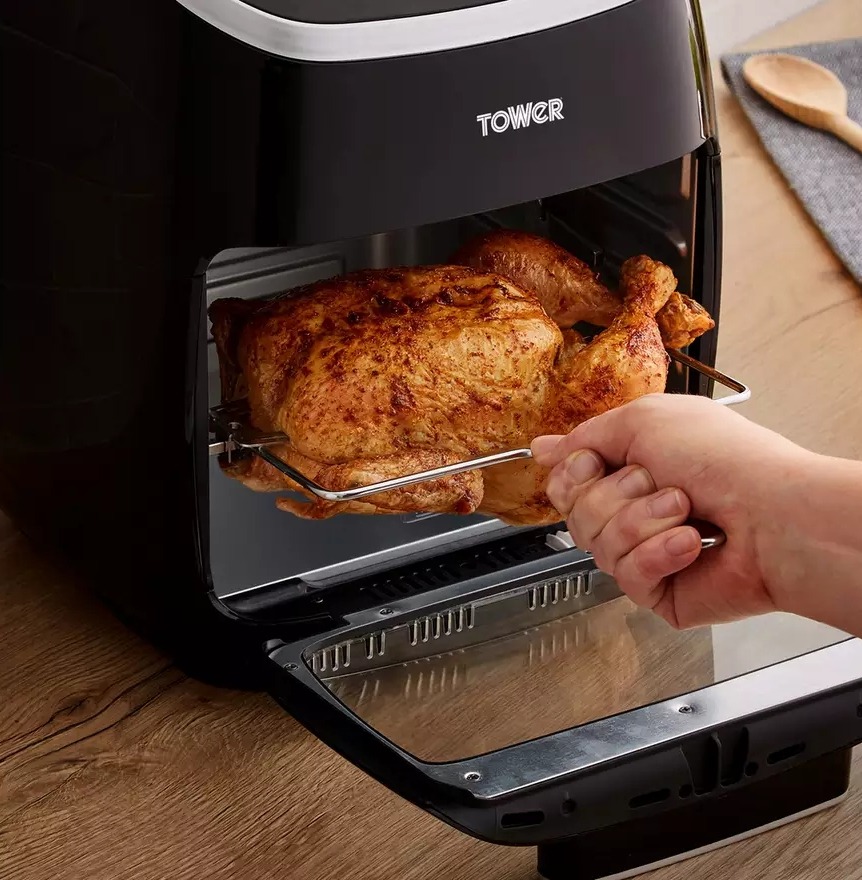 Shoppers have been raving about the Tower air fryer which costs just £110 from Argos