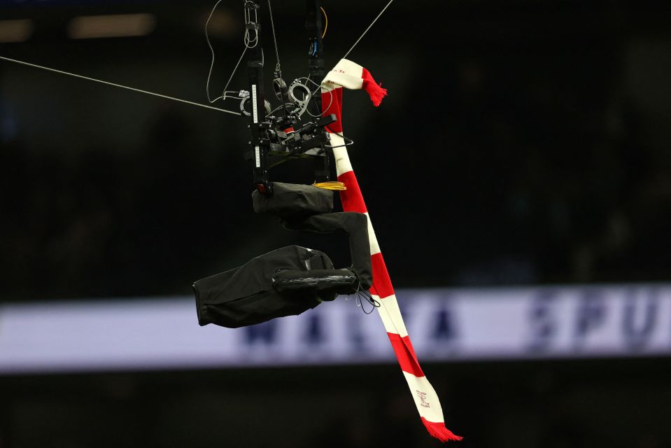 An Arsenal scarf found its way on the Spidercam at Tottenham