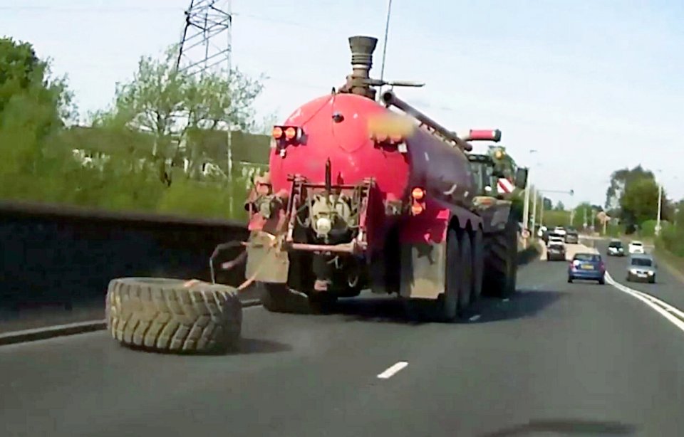 The tyre came loose and fell into the path of oncoming traffic