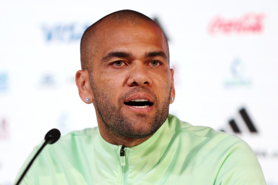 A woman who was sexually assaulted at a nightclub has named Dani Alves as her attacker