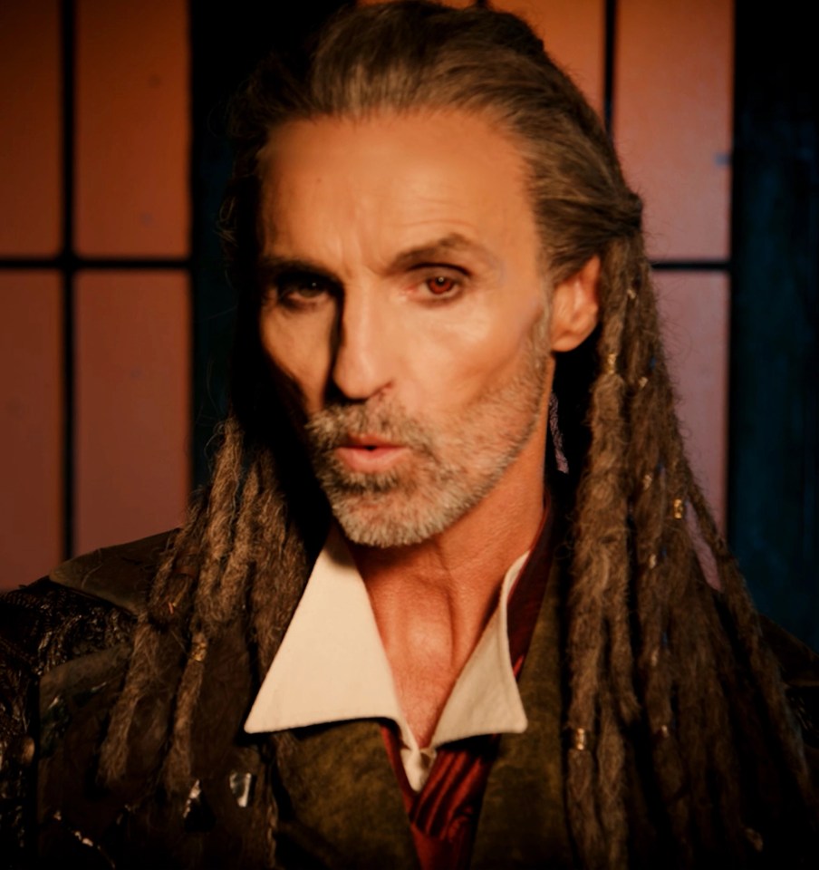 Marti Pellow is performing in panto