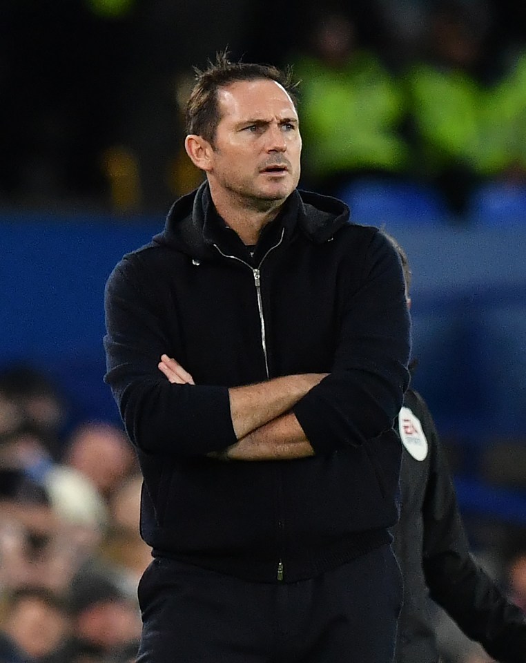 Frank Lampard wants more firepower to rescue his Everton side from relegation