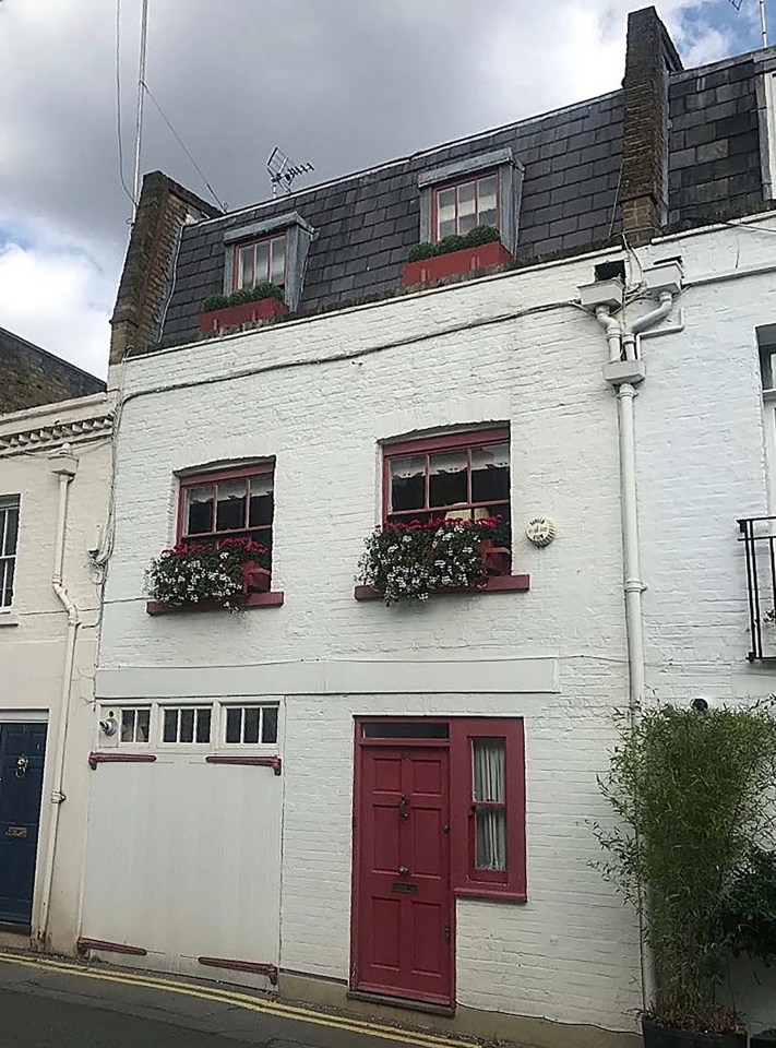 Ghislaine Maxwell's Belgravia house where the photo is believed to have been taken