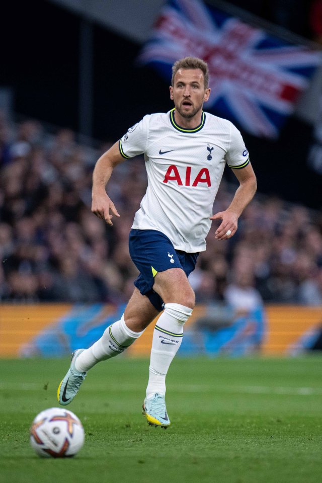 Harry Kane is now just two goals behind Jimmy Greaves' total for Spurs