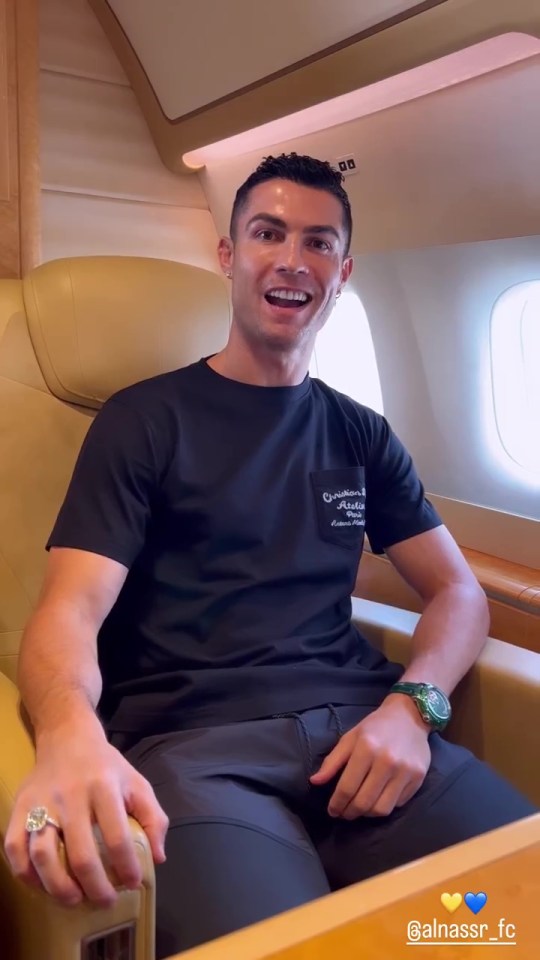 Cristiano Ronaldo sent his fans a message from the jet