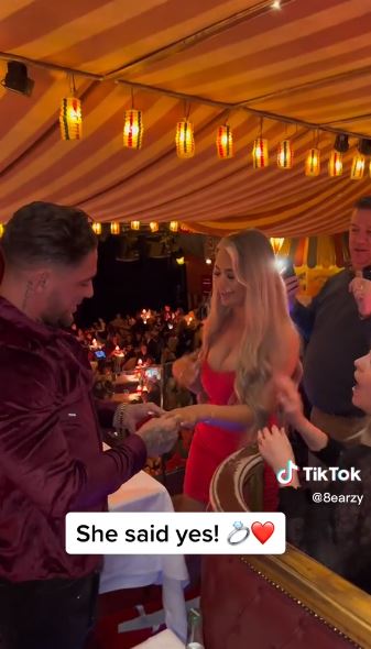 The former Big Brother contestant placed the ring on her finger