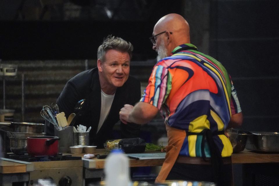 Gordon Ramsay and contestant Selwyn on Next Level Chef