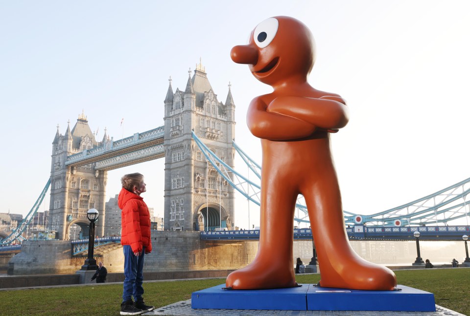 A giant Morph is revealed by London's Tower Bridge to mark the launch of Sky Kids