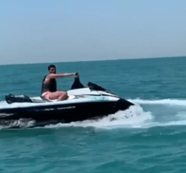 Maxwell enjoyed his jet skiing session whilst sunning himself in Dubai