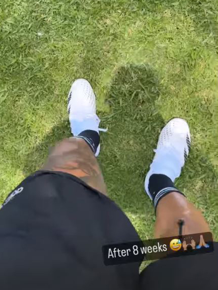 Gabriel Jesus is back working on grass after eight weeks out