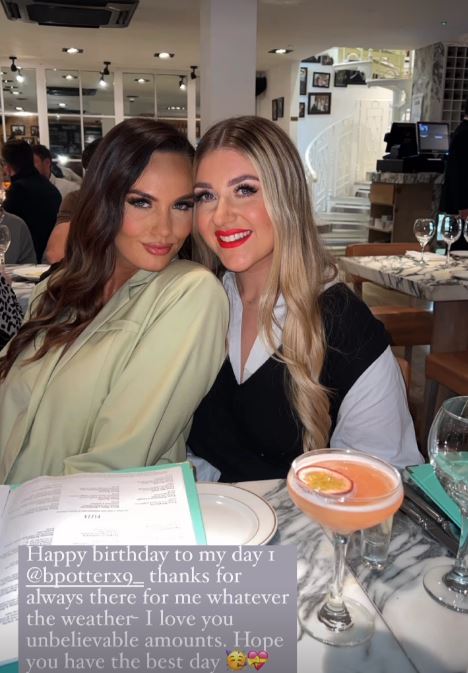 Gogglebox’s Izzi Warner looks seriously glamorous in this new photo