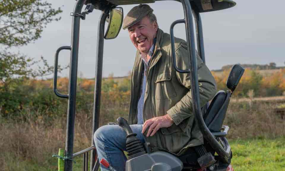 Jeremy Clarkson attempts to run a 1,000-acre farm in the Cotswolds in the series