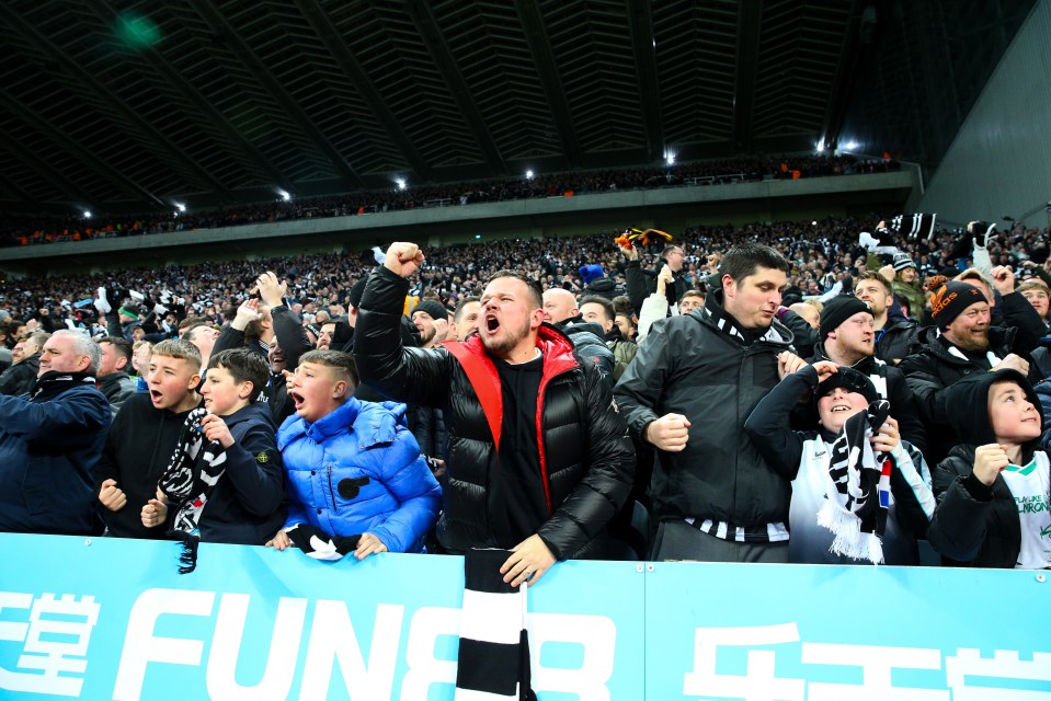 Newcastle play Manchester United in the League Cup final