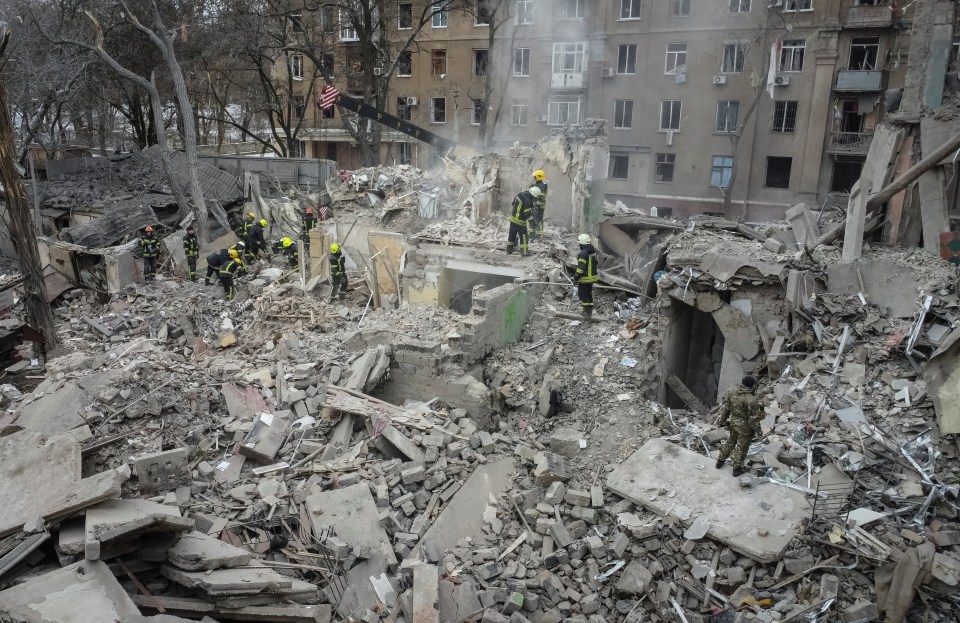 A Russian missile wiped out a building in Kramatorsk, Ukraine on February 2