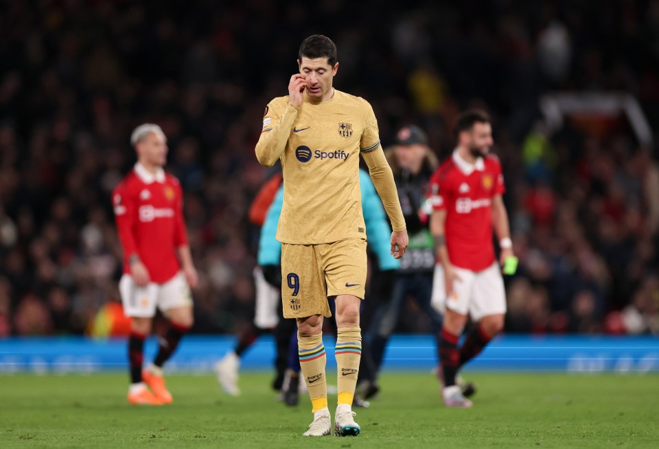 Robert Lewandowski was furious after Barcelona's defeat to Man Utd