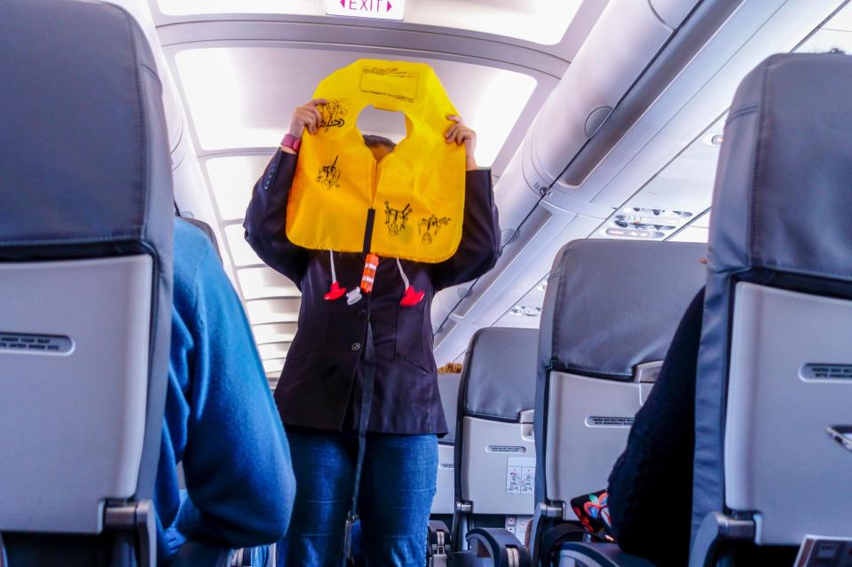 Passengers often steal life jackets to sell on eBay to aviation geeks