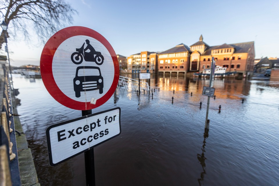 The River Ouse in York has broken it’s banks this morning