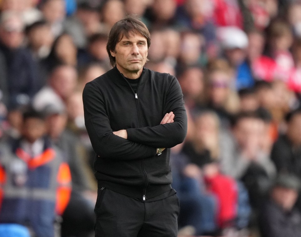 Tottenham are reportedly considering sacking Antonio Conte during the international break