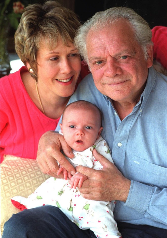 Sir David Jason with wife Gill Hinchcliffe and daughter Sophie in 2001