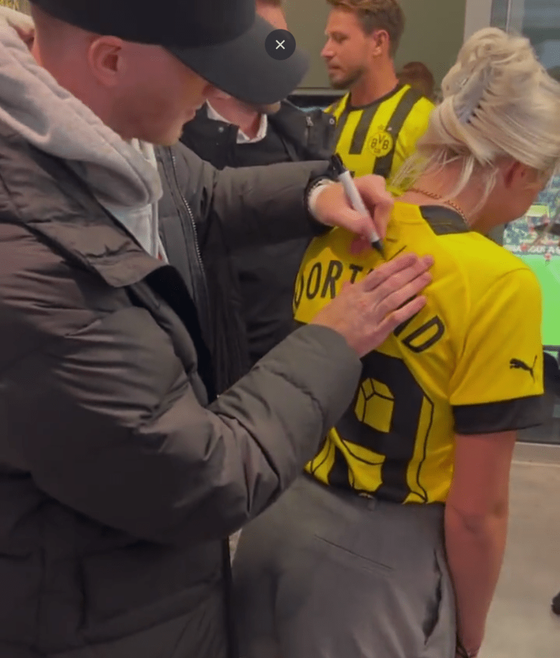 Her dreams came true when Marco Reus signed her Dortmund shirt