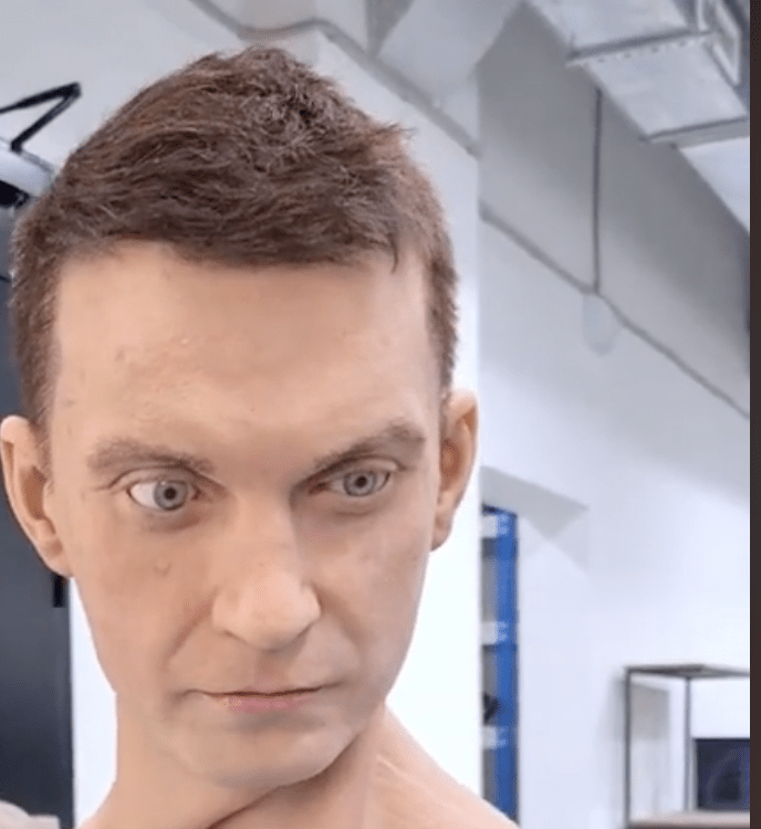 Robot called 'Alex' has a pretty realistic looking head