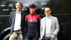  Sir Jim Ratcliffe (L), Chris Froome (C), Brailsford (R)