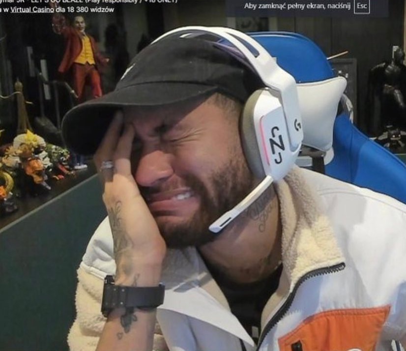 Neymar jokingly break down in tears while playing poker on Twitch