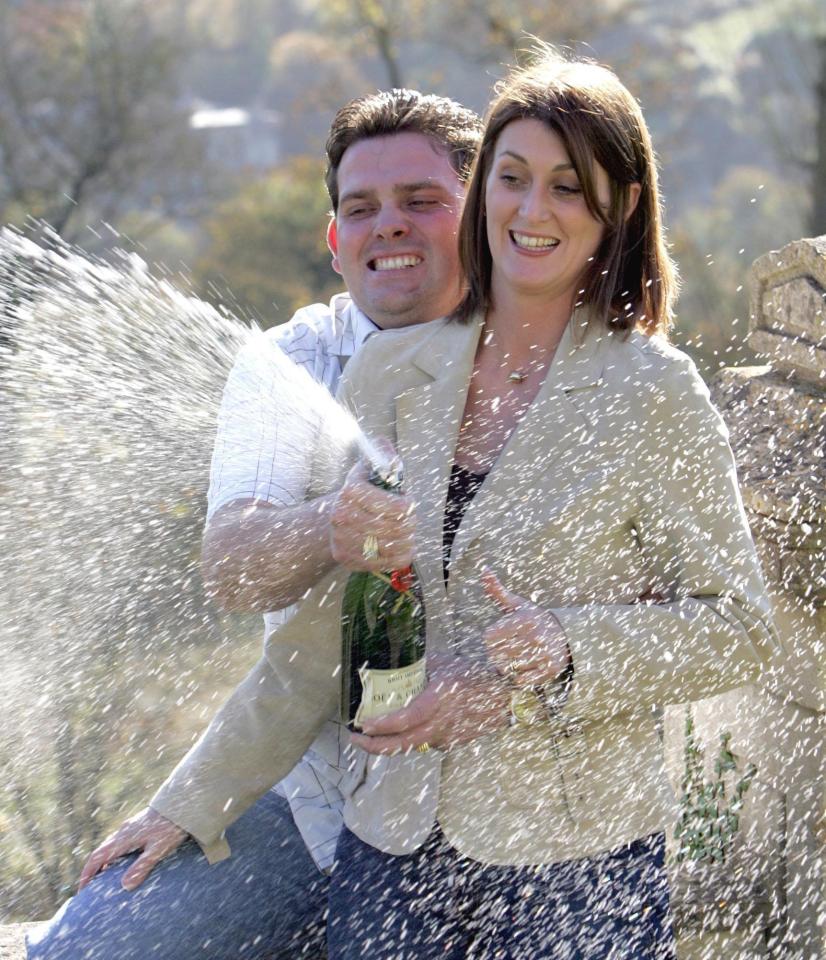 Victoria and Jason Jones won £2.3m on the lottery in 2004