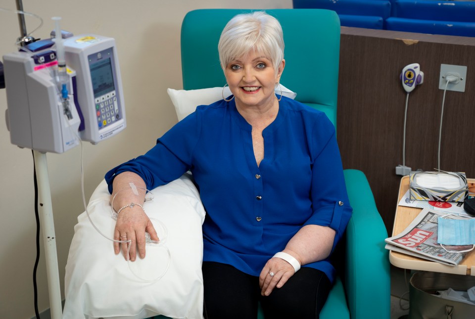 Exclusive pictures of Linda Nolan receiving her chemotherapy treatment which she now has to have for the rest of her life. McMillan Cancer Unit. Blackpool Victoria Hospital, Blackpool. Pictures by Dan Charity 25-02-22