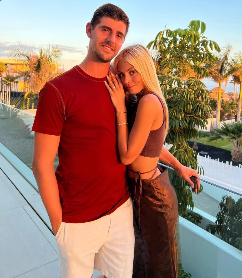 Mishel and Courtois pair are engaged to get married