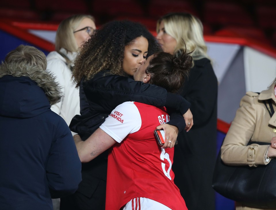 Amber kissed Jen in the stands after the big win