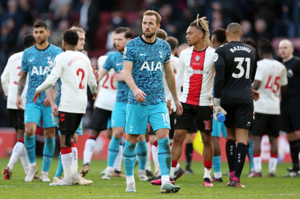 Tottenham collapsed in the second half of their clash with Southampton on Saturday