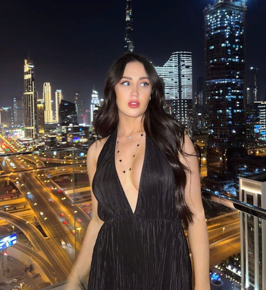 Taylor Ryan ditched her Costa Coffee barista and Amazon van driving job to make up to £25k a month – by looking like Megan Fox