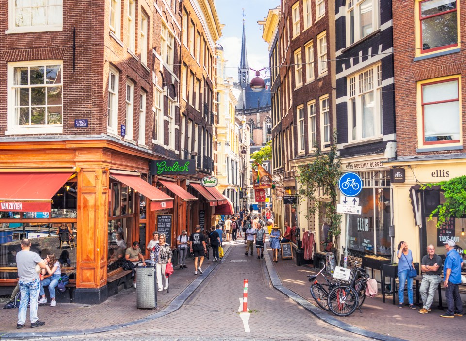 Amsterdam wants to cut down on certain tourists with strict new rules