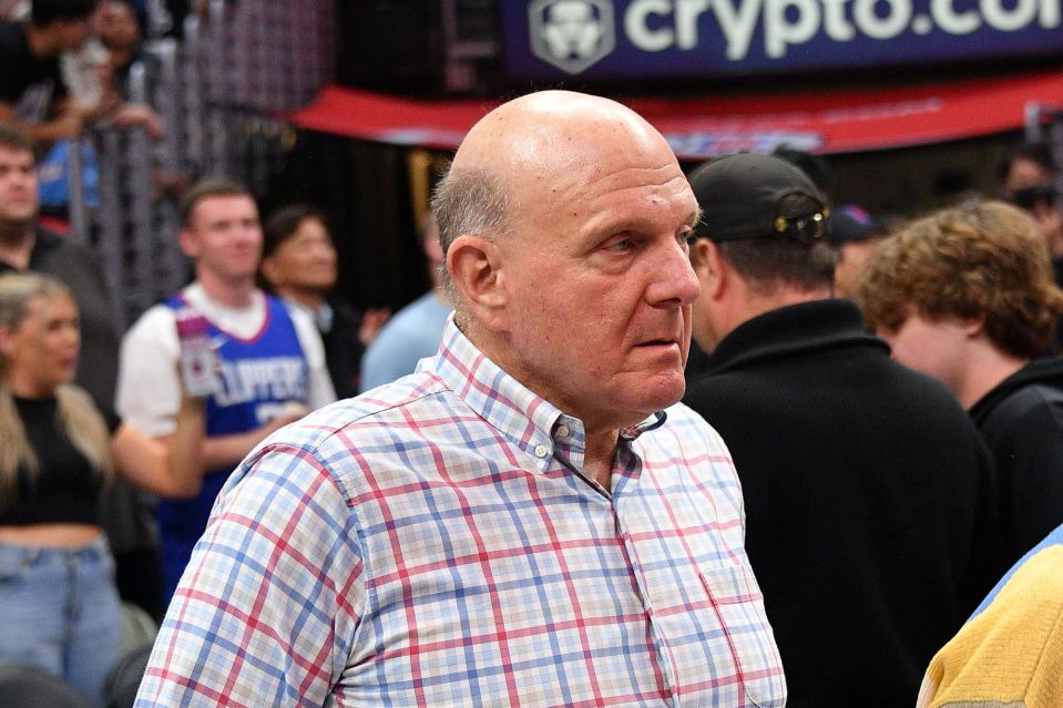 Steve Ballmer served as CEO of Microsoft from 2000 to 2014, and still owns shares in the company